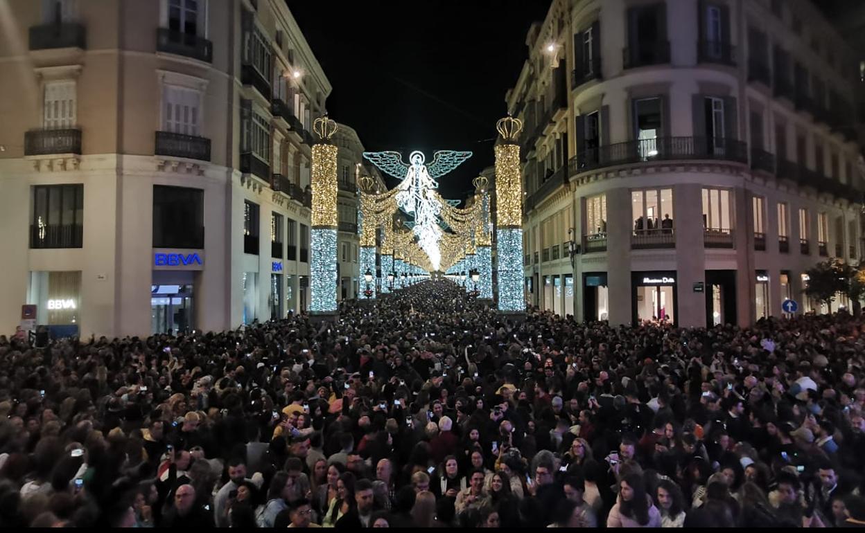 Grand Malaga Christmas lights switchon Sur in English